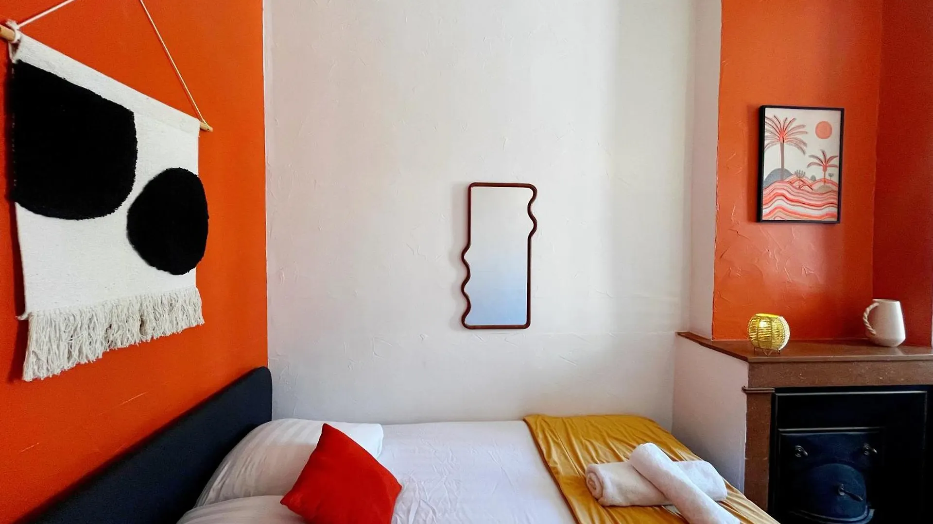Suite Gabrielle Wifi Check In H24 Villeurbanne 0*,  France